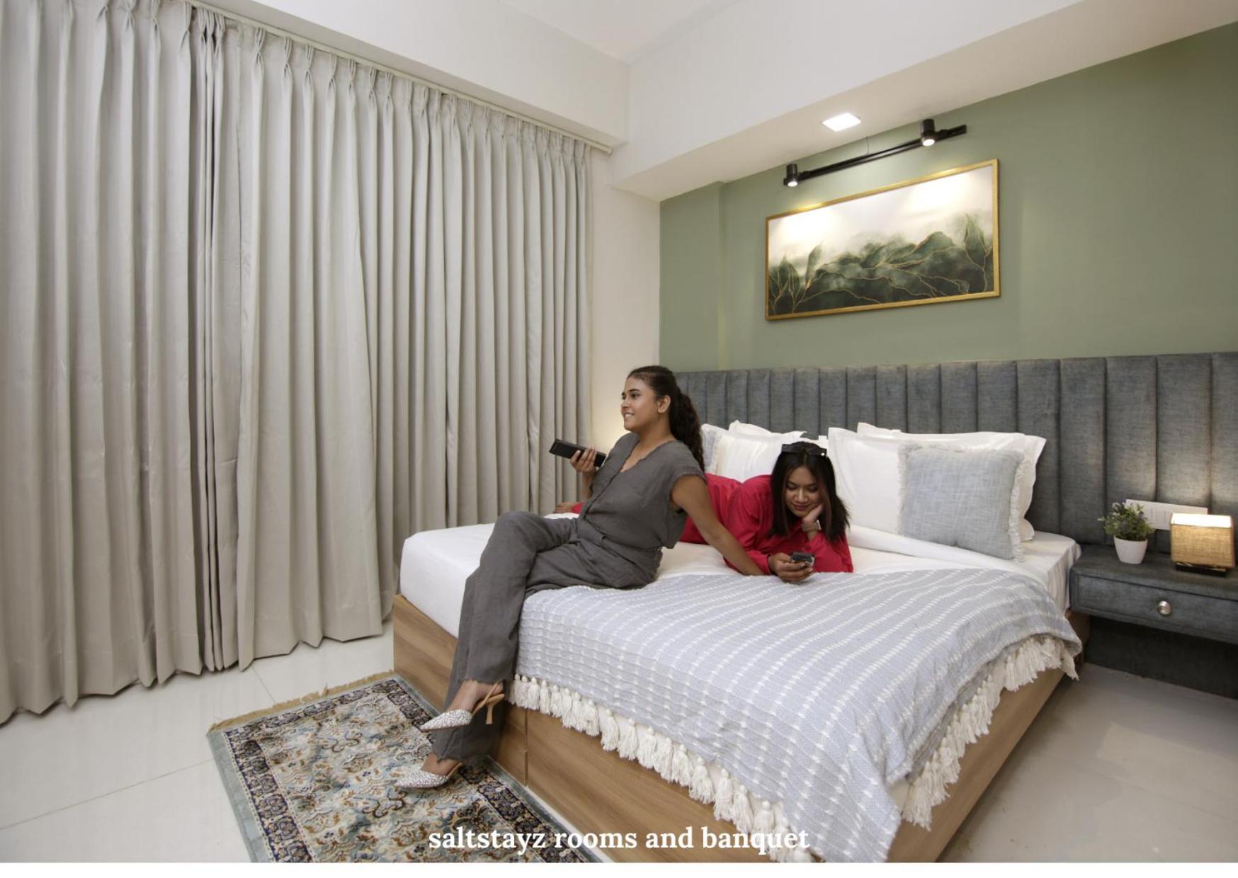 Saltstayz Premier Executive Serviced Apartment - Golf Course Extension Road Gurgaon Exterior photo