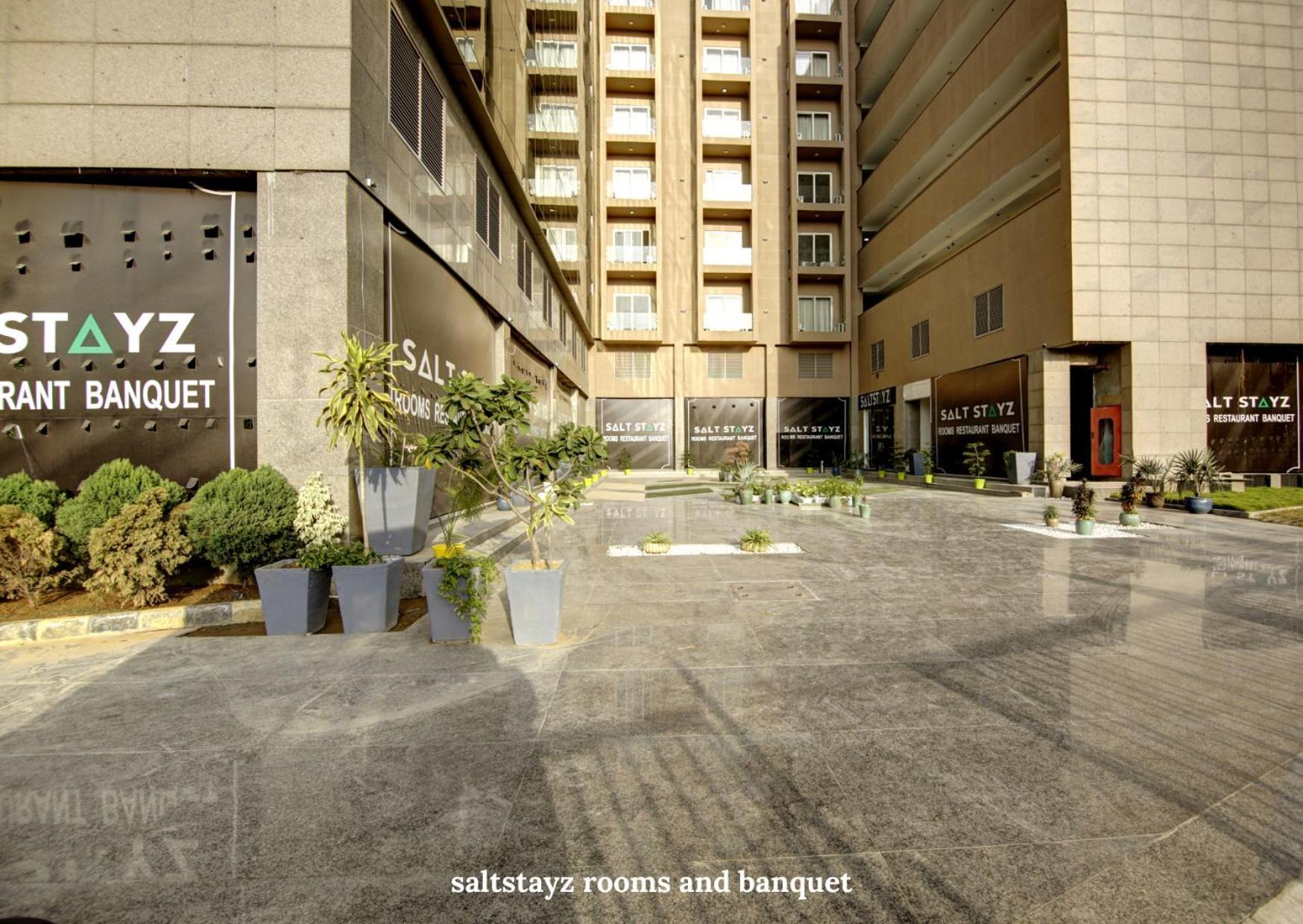Saltstayz Premier Executive Serviced Apartment - Golf Course Extension Road Gurgaon Exterior photo