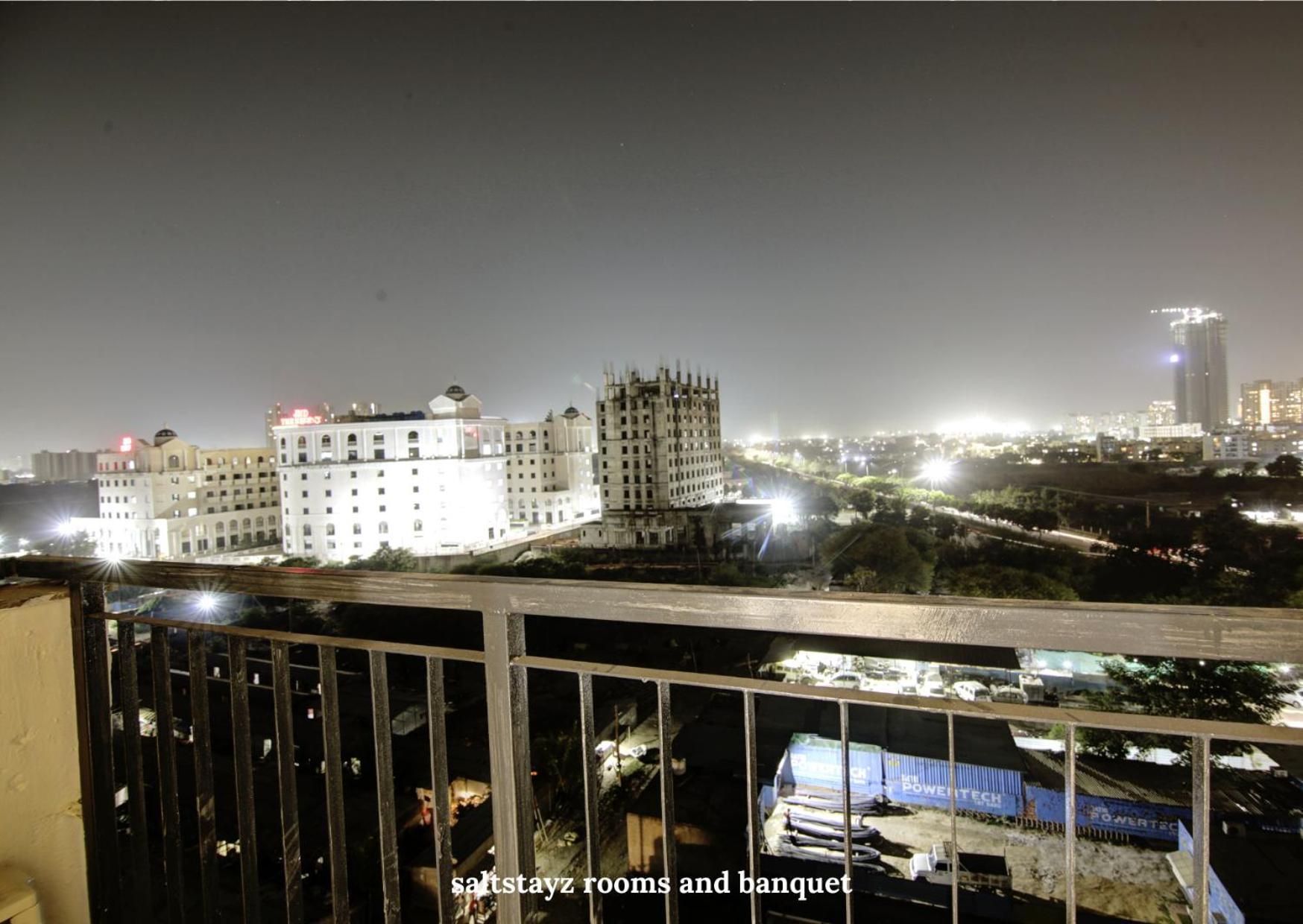 Saltstayz Premier Executive Serviced Apartment - Golf Course Extension Road Gurgaon Exterior photo